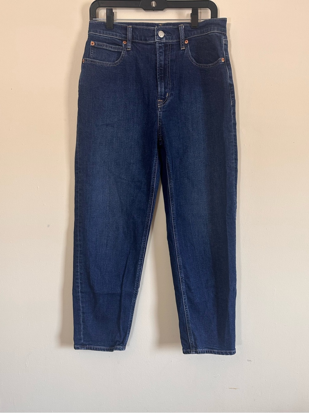 Gap Highrise straight leg jeans size 8